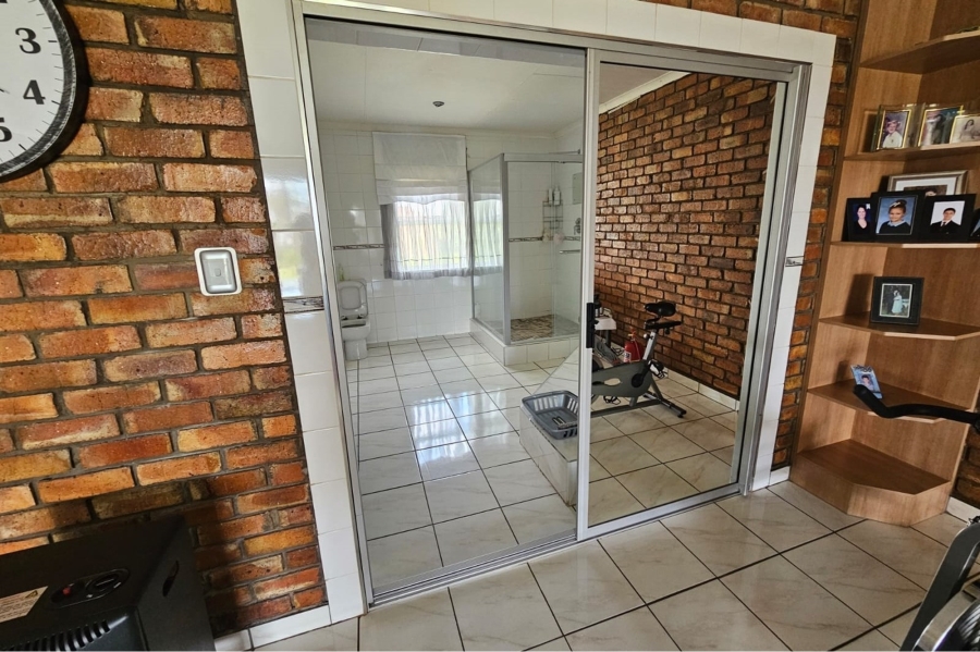 3 Bedroom Property for Sale in Oranjeville Free State